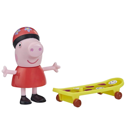 PEPPA PIG FIGURINA PRIETENII AMUZANTI PEPPA PIG CU SKATEBOARD 7CM, PEPPA PIG