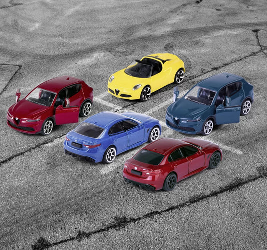 MAJORETTE MASINUTE METALICE SET 5 MASINI ALFA ROMEO, MAJORETTE