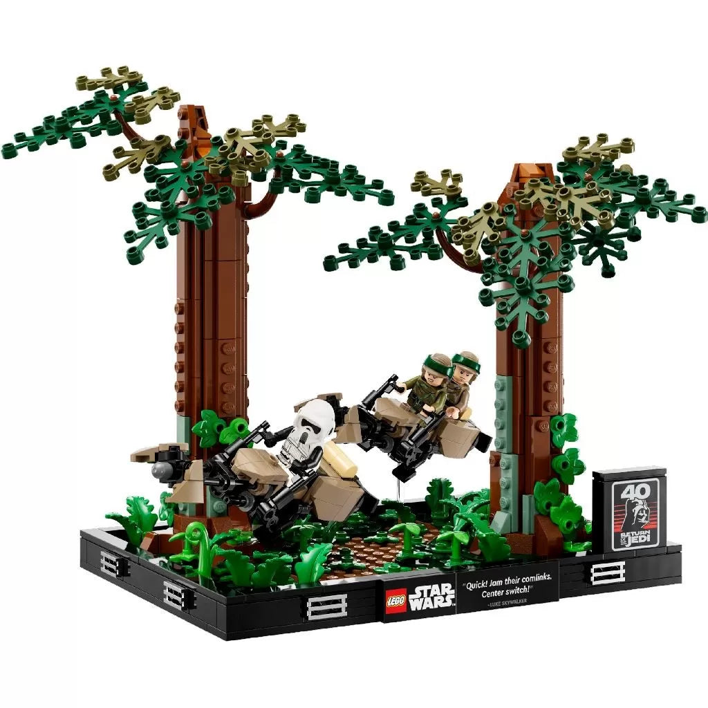 LEGO STAR WARS DIORAMA DE URMARIRE CU SPEEDERUL PE ENDOR 75353, LEGO STAR WARS TM