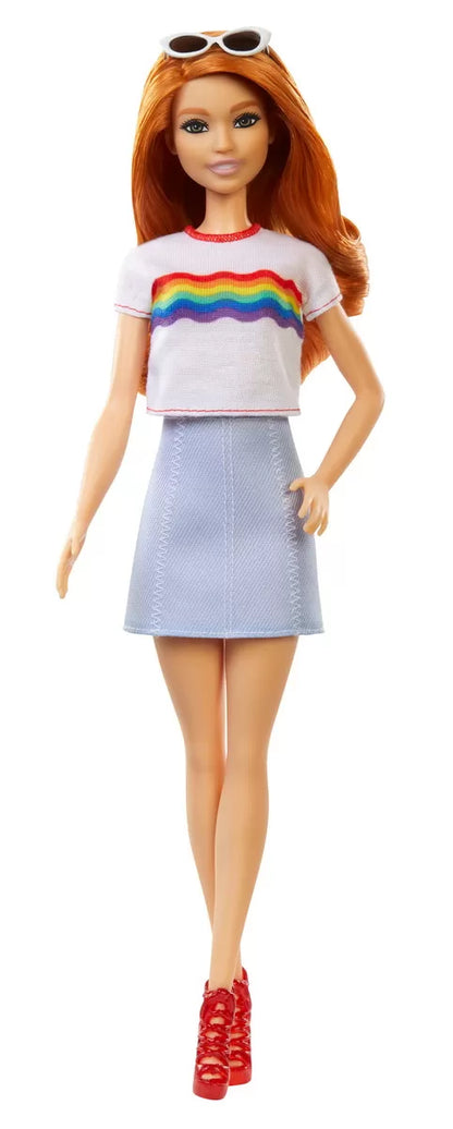 PAPUSA BARBIE FASHIONISTA CU FUSTITA SI TRICOU CURCUBEU, BARBIE - FASHIONISTAS