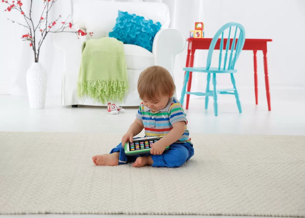 TABLETA EDUCATIVA CU 3 NIVELURI DE DEZVOLTARE LIMBA ROMANA FISHER PRICE, FISHER PRICE - RADE SI INVATA