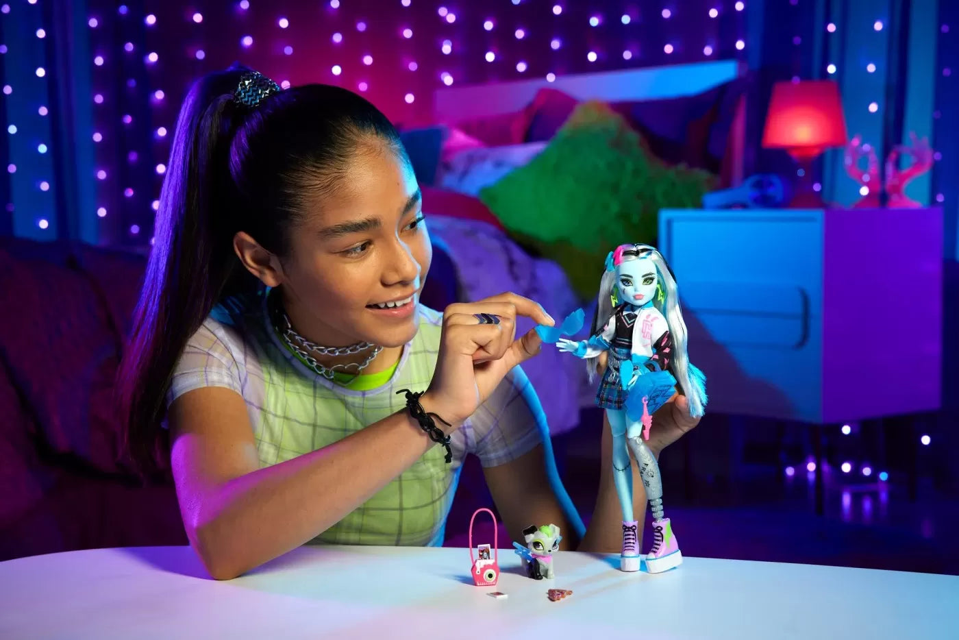 MONSTER HIGH PAPUSA FRANKIE STEIN CU ANIMALUT SI ACCESORII, MONSTER HIGH