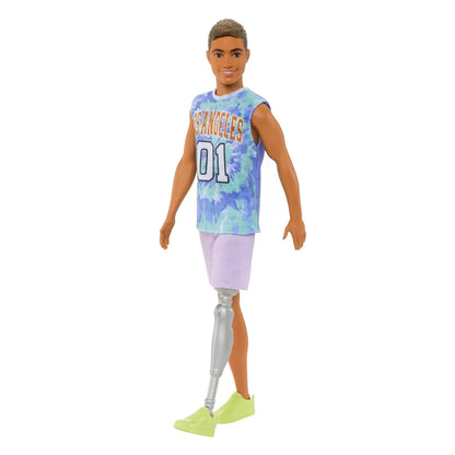 BARBIE PAPUSA BAIAT FASHIONISTAS SATEN CU UN PICIOR CU PROTEZA, BARBIE - FASHIONISTAS