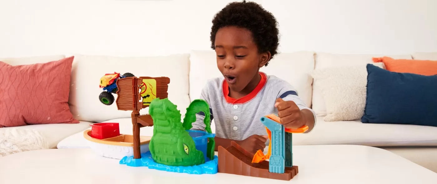 HOT WHEELS MONSTER TRUCK COLOR SHIFTERS ATACUL CROCODILULUI, HOT WHEELS - MONSTER TRUCK