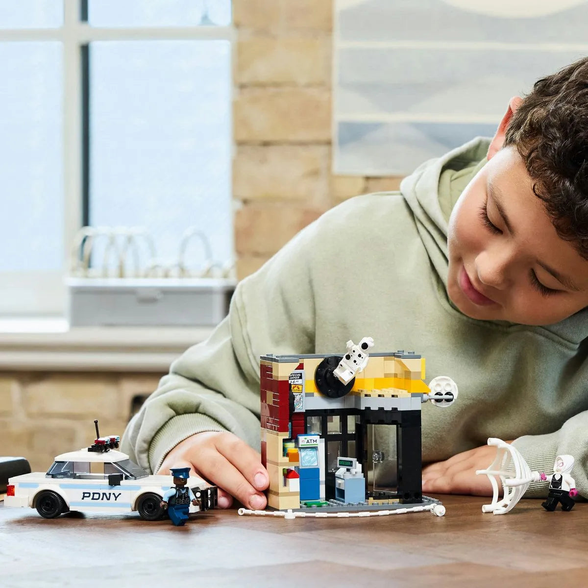 LEGO SUPER HEROES SPIDER-VERSE: MILES MORALES VS. SPOT 76311, LEGO SUPER HEROES