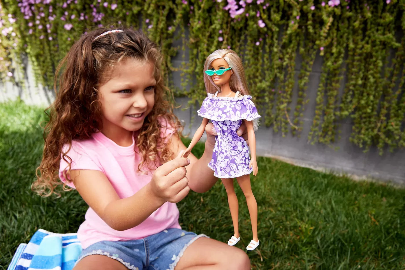 BARBIE TRAVEL PAPUSABARBIE ANIVERSARE 50 DE ANI MALIBU BLONDA, BARBIE - TRAVEL