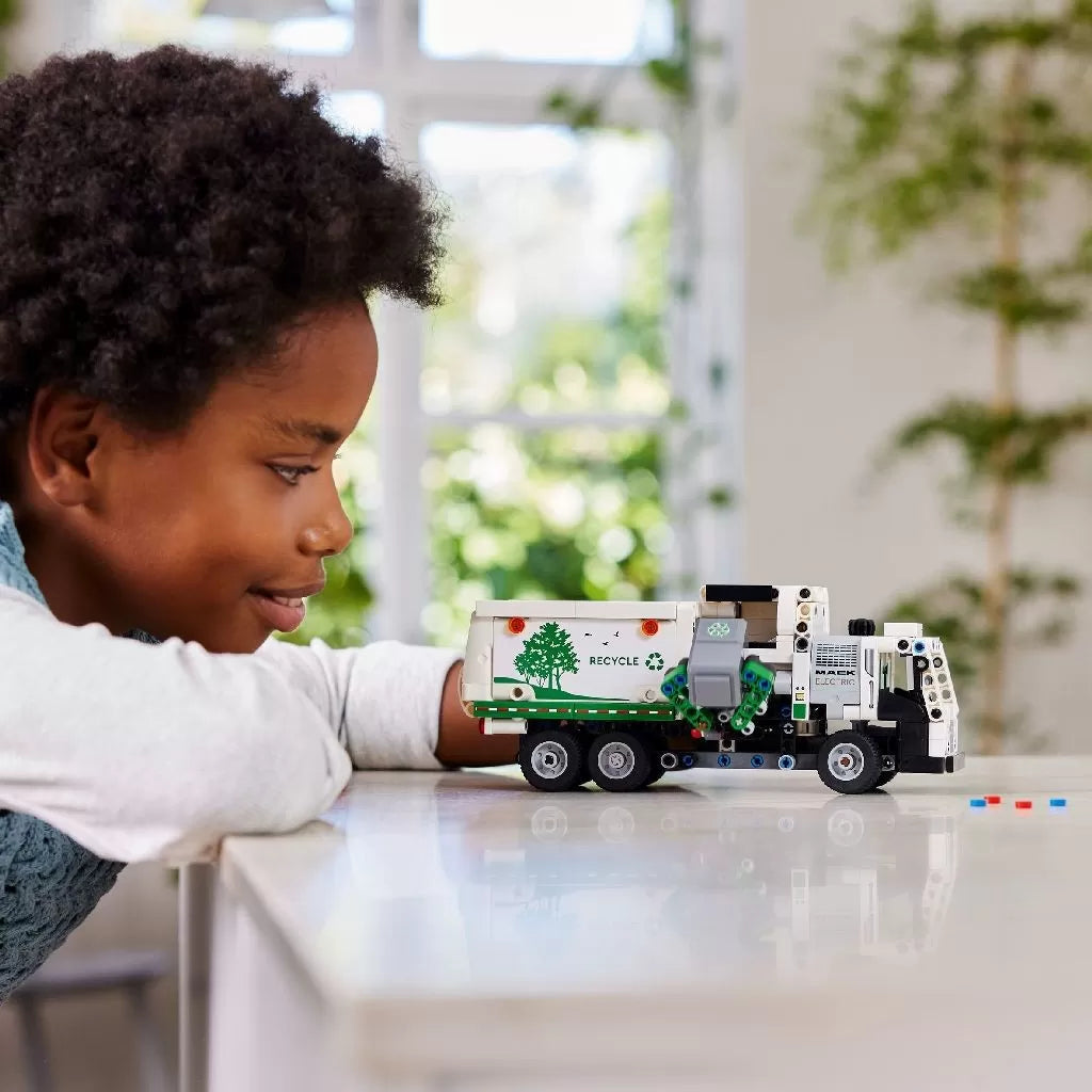 LEGO TECHNIC AUTOGUNOIERA MACK LR ELECTRIC 42167, LEGO TECHNIC
