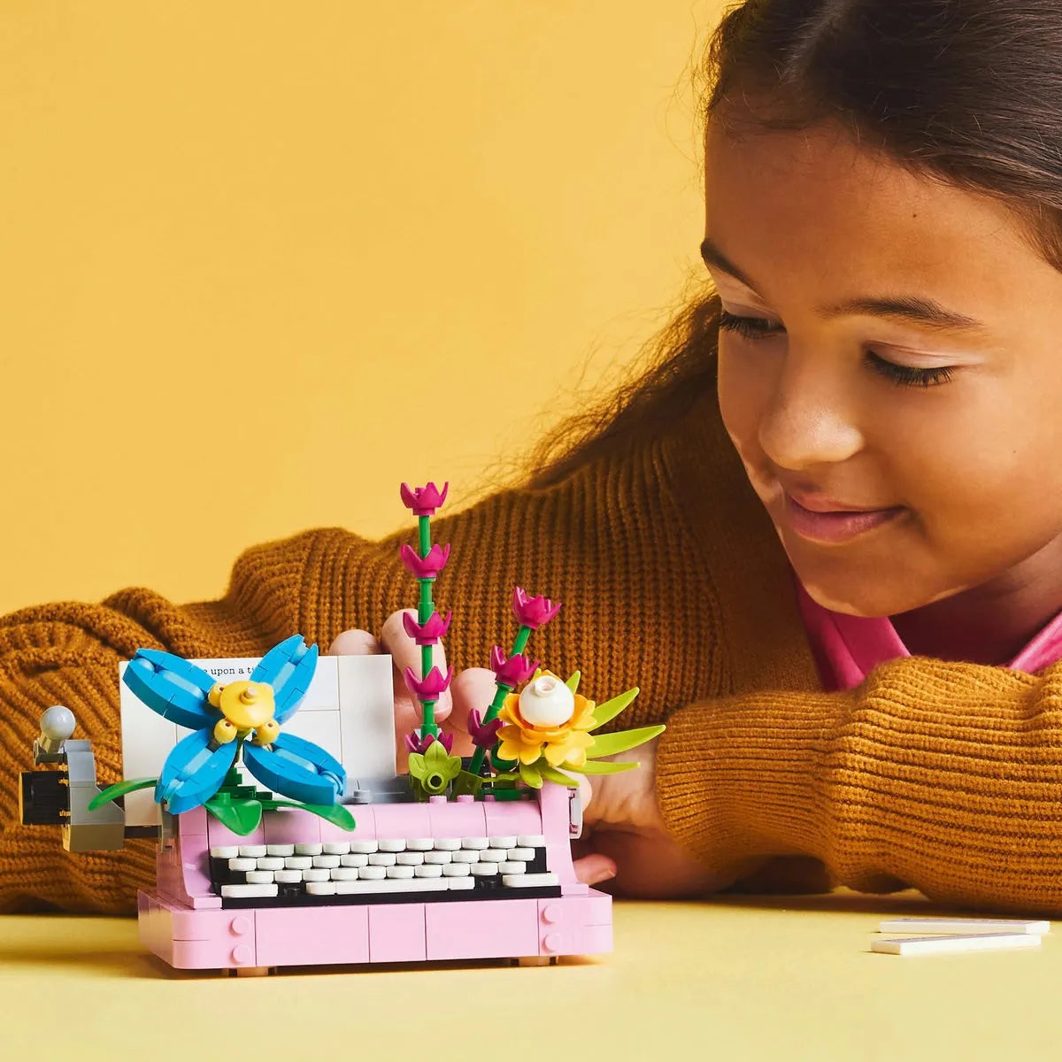 LEGO CREATOR MASINA DE SCRIS CU FLORI 31169, LEGO CREATOR