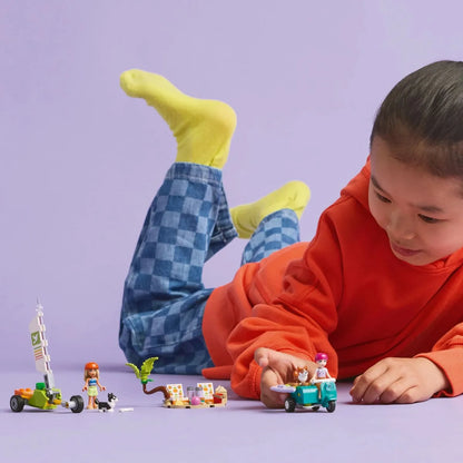 LEGO FRIENDS AVENTURI CU CATEI LA SURFING SI PE SCUTER 42641, LEGO FRIENDS