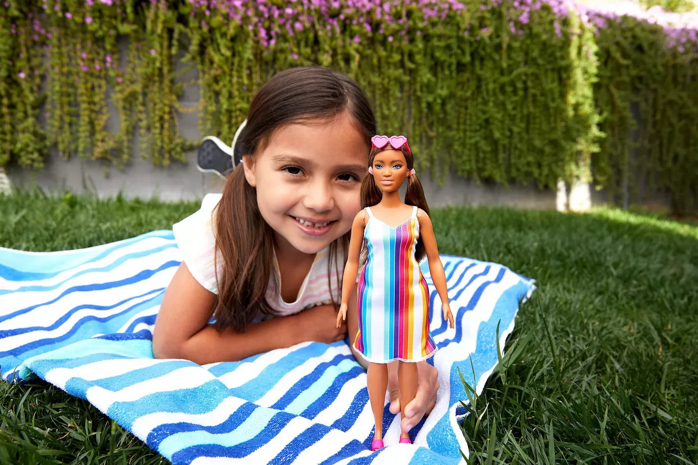 BARBIE TRAVEL PAPUSA BARBIE ANIVERSARE 50 DE ANI MALIBU SATENA, BARBIE - TRAVEL