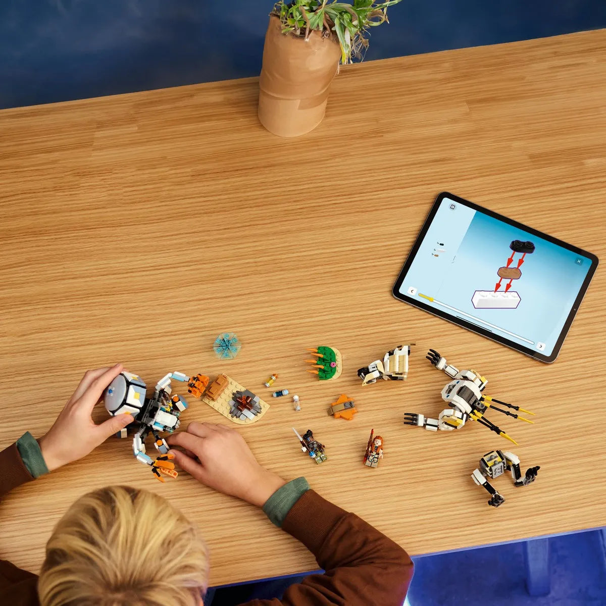 LEGO HORIZON ADVENTURES ALOY SI VARL VS SHELL WALKER SI SAWTOOTH 77037, LEGO HORIZON ADVENTURES