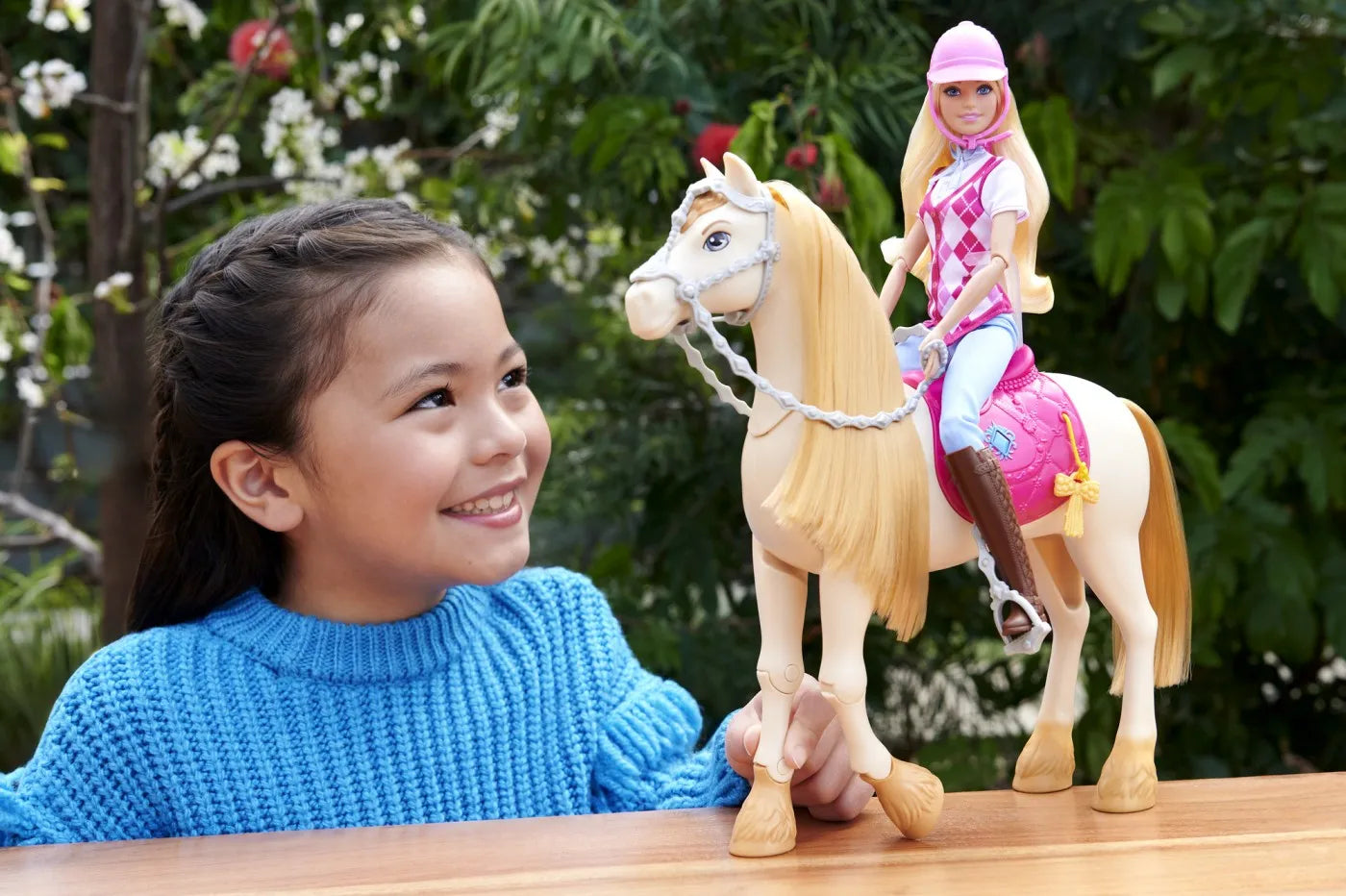 BARBIE MYSTERIES CALUT CU SUNETE SI ACCESORII, BARBIE - ESTATE