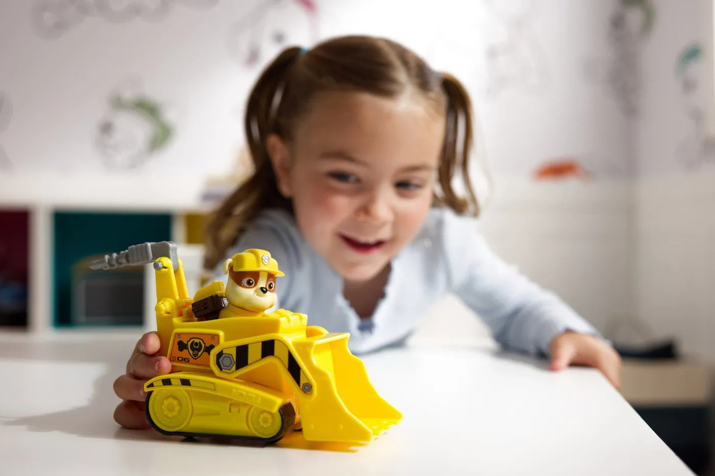 PATRULA CATELUSILOR SET VEHICUL DE BAZA BULDOZER SI FIGURINA RUBBLE, PATRULA CATELUSILOR