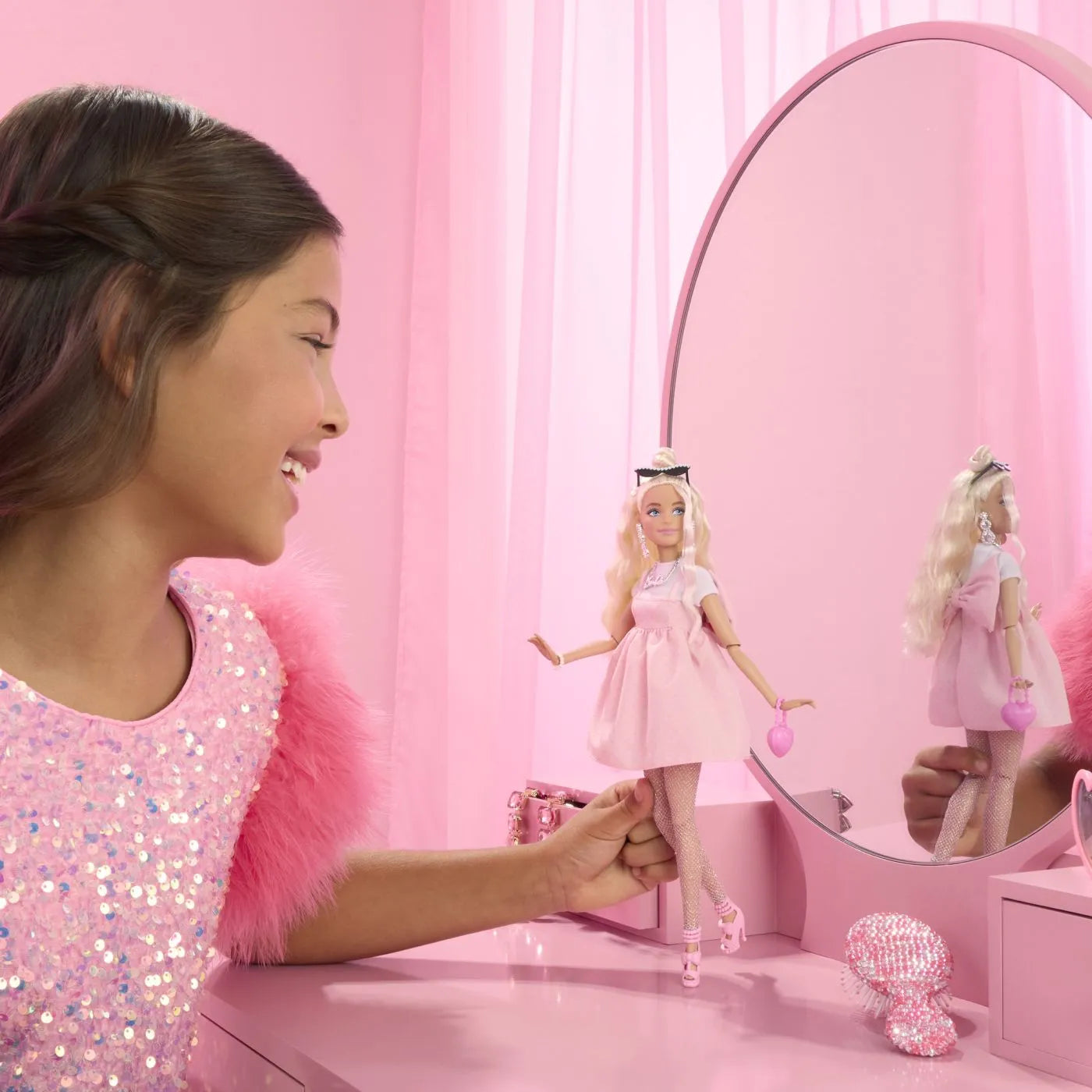 BARBIE PAPUSA BARBIE DELUXE STYLE, BARBIE - FASHIONISTAS