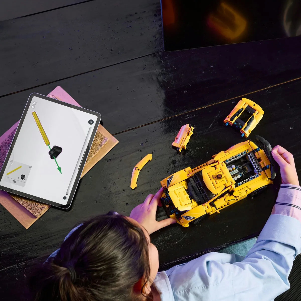 LEGO TECHNIC CHEVROLET CORVETTE STINGRAY 42205, LEGO TECHNIC