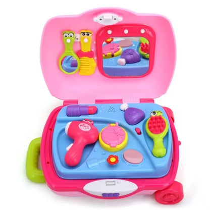 TROLER CU SET COAFURA SI ACCESORII FRUMUSETE, HOLA