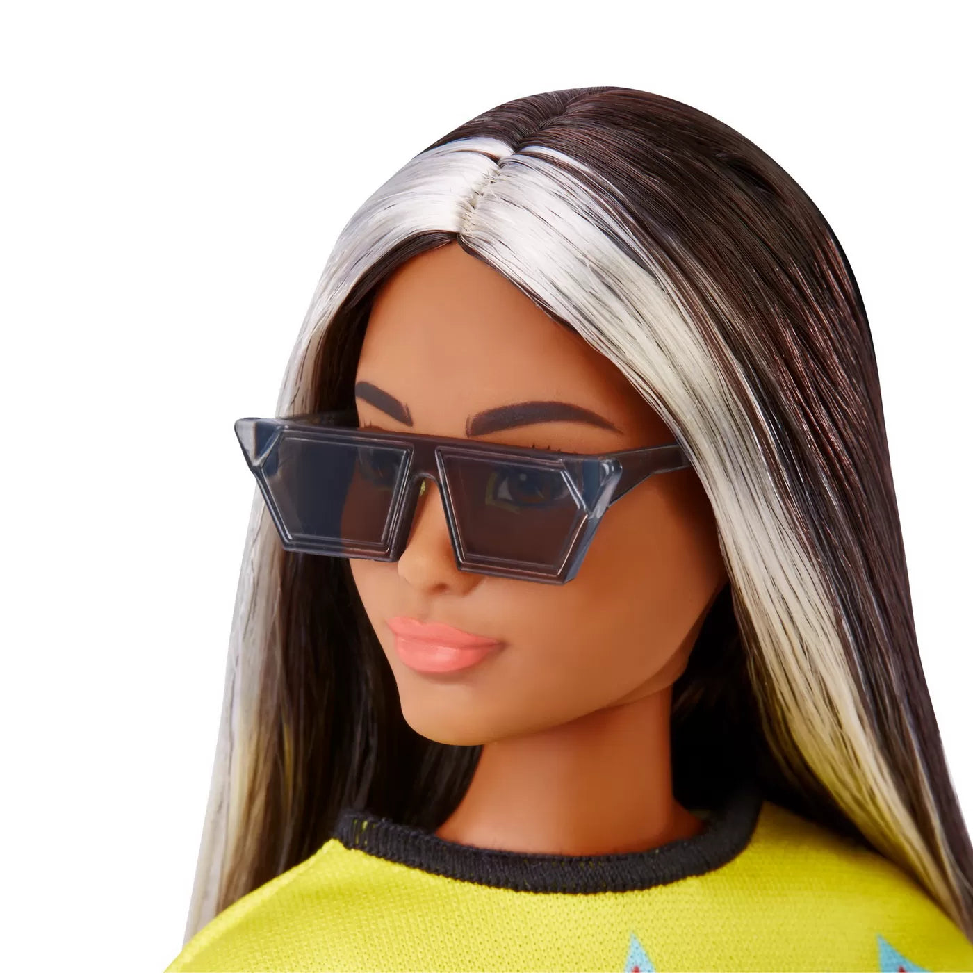 PAPUSA BARBIE FASHIONISTA BRUNETA CU SUVITE BLONDE, BARBIE - FASHIONISTAS