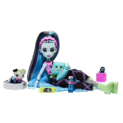 MONSTER HIGH PAPUSA CREEPOVER PARTY FRANKIE, MONSTER HIGH