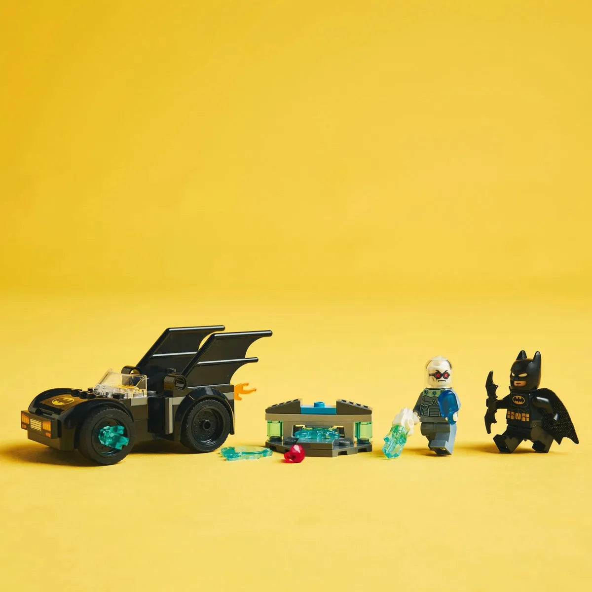 LEGO SUPER HEROES BATMAN SI BATMOBILE VS. MR. FREEZE 76301, LEGO SUPER HEROES