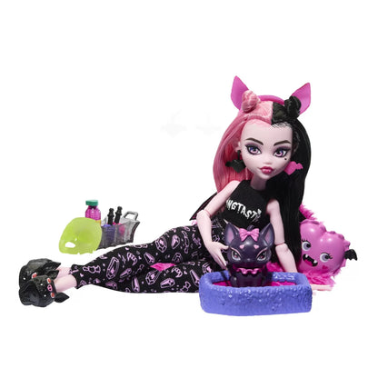 MONSTER HIGH PAPUSA DRACULAURA CREEPOVER PARTY, MONSTER HIGH