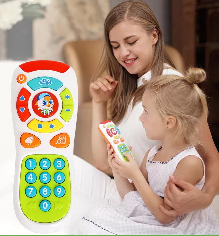 PRIMA MEA TELECOMANDA MUZICALA, HOLA