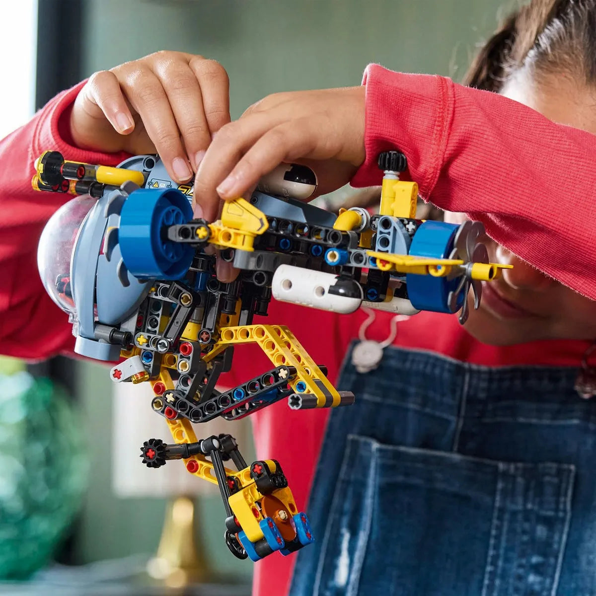 LEGO TECHNIC SUBMARIN DE CERCETARE 42201, LEGO TECHNIC