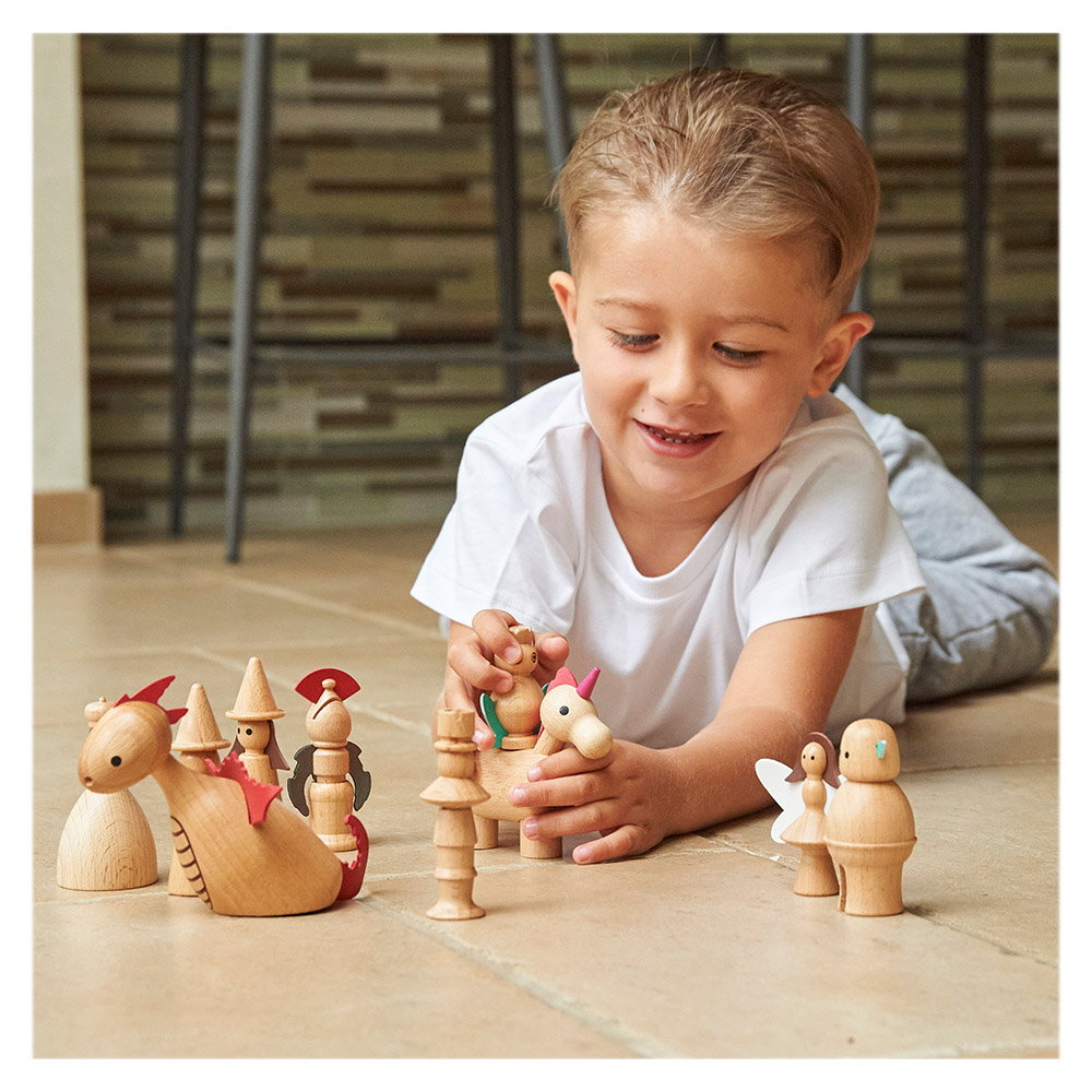 Lumea Basmelor, set 10 figurine din lemn, Tickit