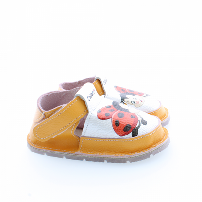 Pantofi / Sandale personalizate din piele naturala cu print digital - Buburuza