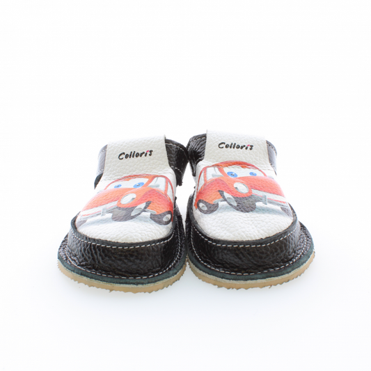 Pantofi / Sandale personalizate din piele naturala cu print digital - Masina vesela